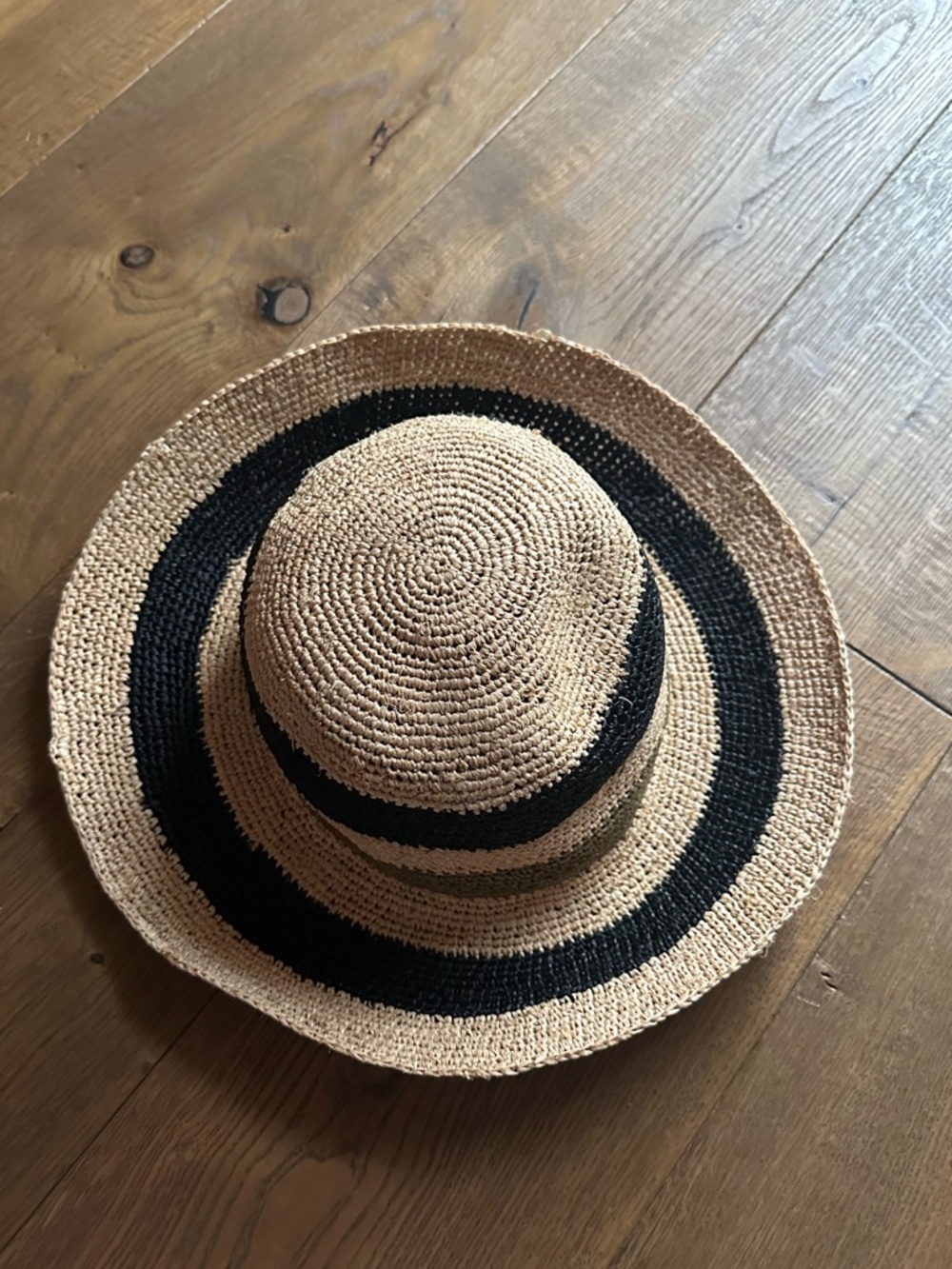 Banana Republic Natural and Black Straw Sun Hat
